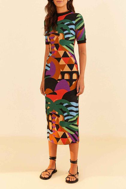 Vestido-midi-retilinea-rio-grafico-farm--principal Vestido-midi-retilinea-rio-grafico-farm--principal