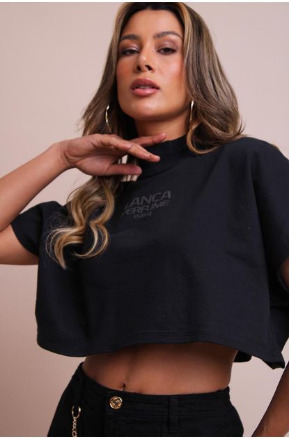 Blusa-cropped-gola-alta-lanca-perfume-easy-esquerda
