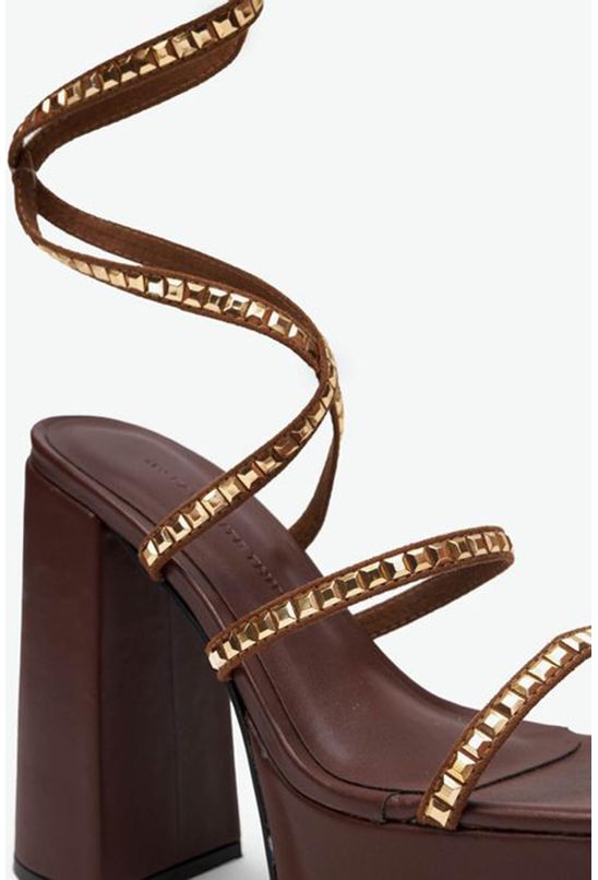 Meia-pata-tachas-myft-direita