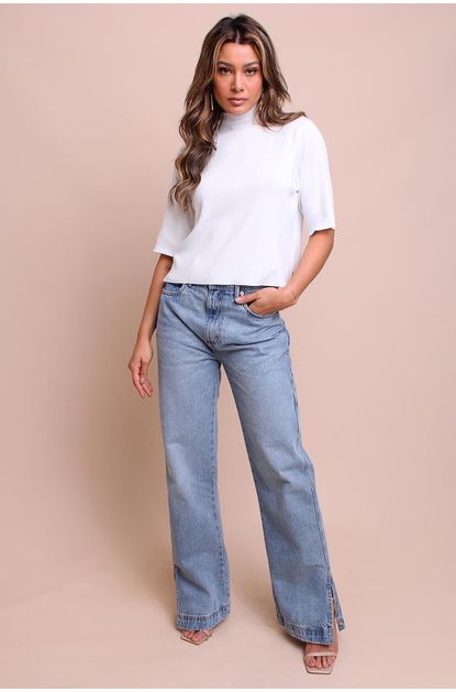 Calca-jeans-boot-70s-fenda-na-barra-animale-jeans-esquerda