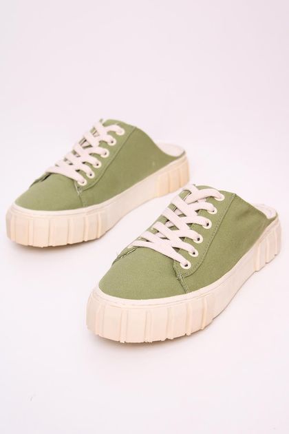 Tenis-avenida-mule-cadarco-farm--principal Tenis-avenida-mule-cadarco-farm--principal