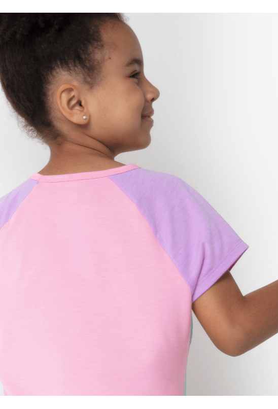 Pink t-shirts  Imagem de roupas, Roupas de unicórnio, Roupas