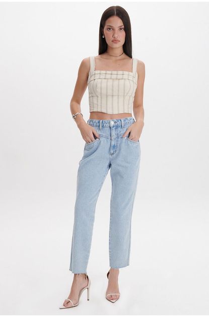 Calca-jeans-mom-super-high-myft-esquerda