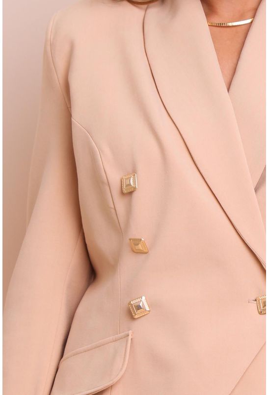 Blazer-slim-com-maxi-ombreira-lanca-perfume-detalhe
