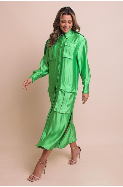 Chemise-alongada-acetinada-verde-labrava-direita