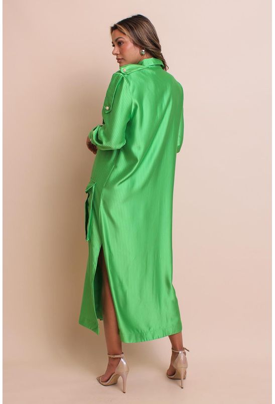 Chemise-alongada-acetinada-verde-labrava-centro