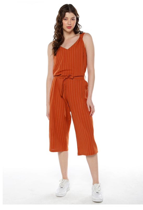 Macacão Pantacourt Tenis Com Calça Pantacourt Pantacourt Com