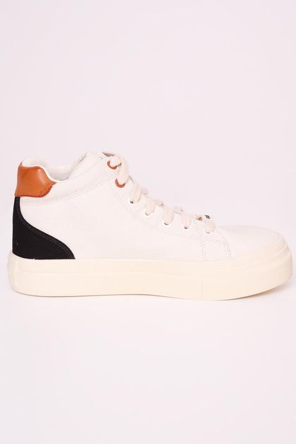 Tenis-fervo-mid-farm-esquerda Tenis-fervo-mid-farm-esquerda