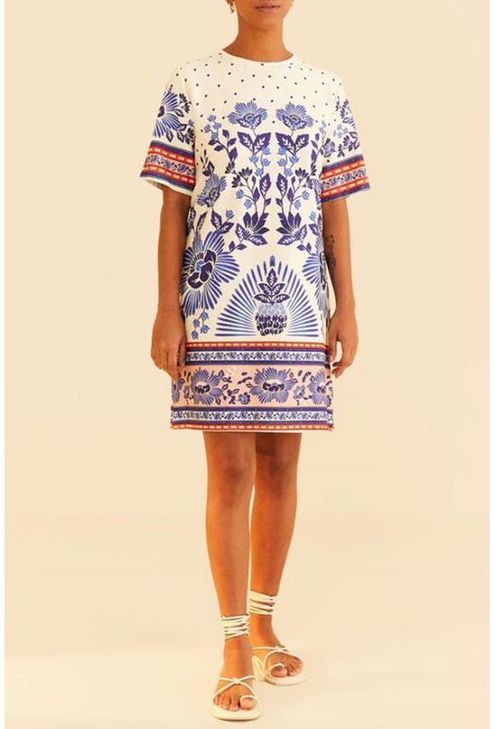 Vestido-t-shirt-em-flor-farm-esquerda