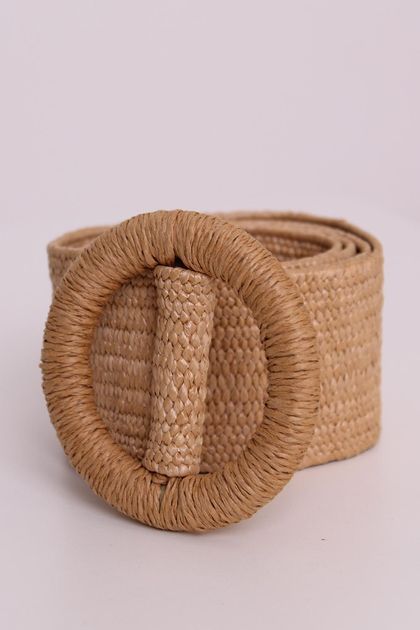 Cinto-de-palha-com-fivela-redonda-bege-pequia--principal Cinto-de-palha-com-fivela-redonda-bege-pequia--principal