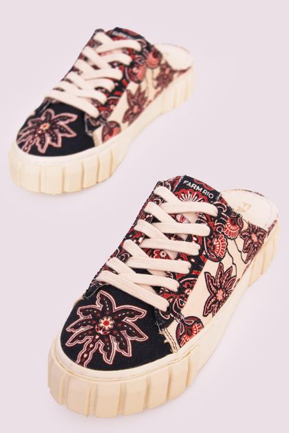 Tenis-avenida-tratorado-mule-farm--principal Tenis-avenida-tratorado-mule-farm--principal