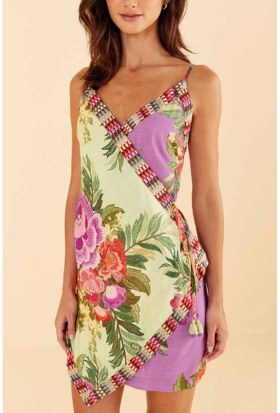 Vestido-curto-bouquet-de-verao-farm-direita