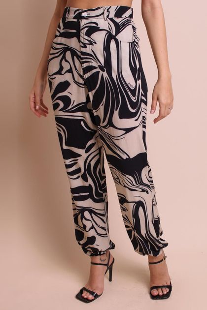 Calca-cenoura-contornos-pequia--principal Calca-cenoura-contornos-pequia--principal