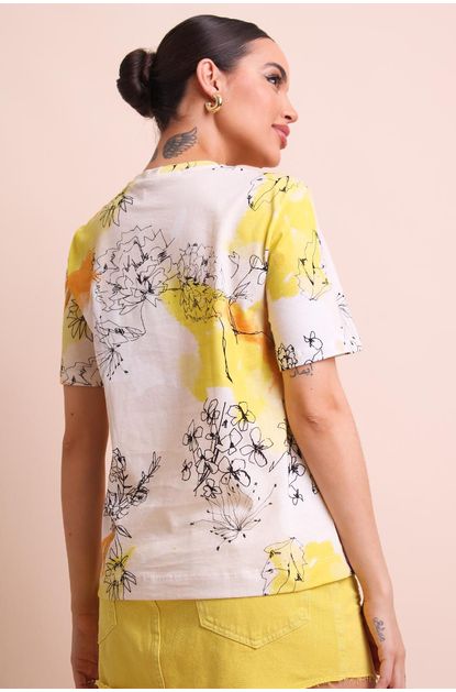 T-shirt-malha-floral-desenhos-animale-centro