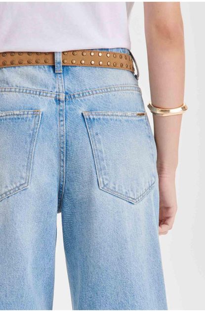 Calca-jeans-wide-leg-super-high-myft-direita