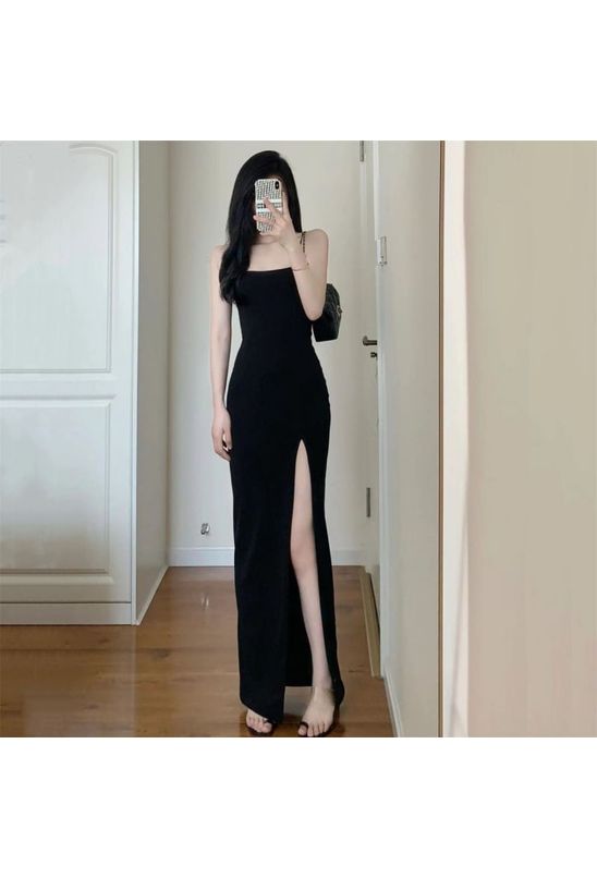 Vestido-assimetrico-com-fenda-preto--principal