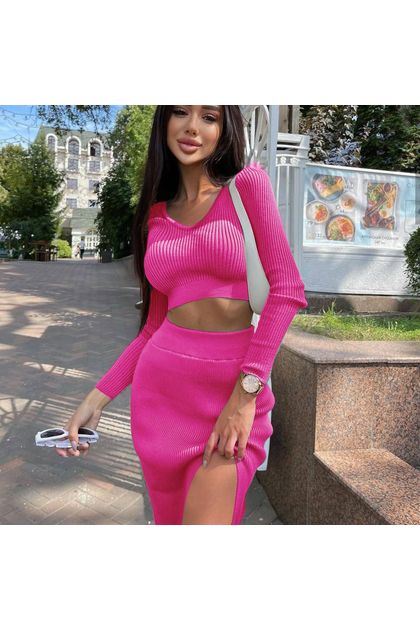 Saia-canelada-com-fenda-rosa--principal Saia-canelada-com-fenda-rosa--principal