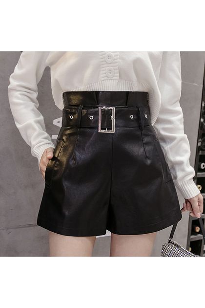 Shorts-de-couro-cintura-alta-preta--principal Shorts-de-couro-cintura-alta-preta--principal