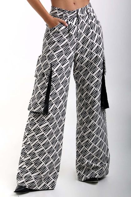 23001LAB00670--1- 23001LAB00670--1-