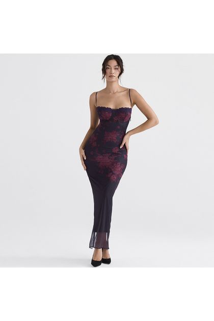 Vestido-midi-tudinho-tule-vinho