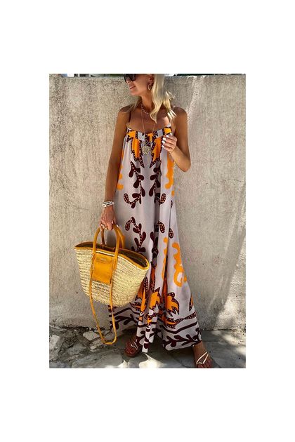 Vestido-branco-amplo-com-fedas-laterais Vestido-branco-amplo-com-fedas-laterais