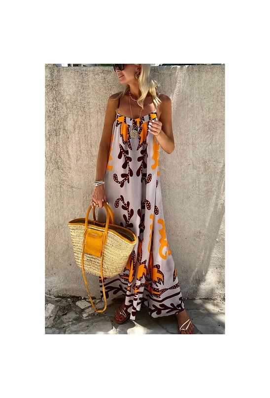 Vestido-branco-amplo-com-fedas-laterais