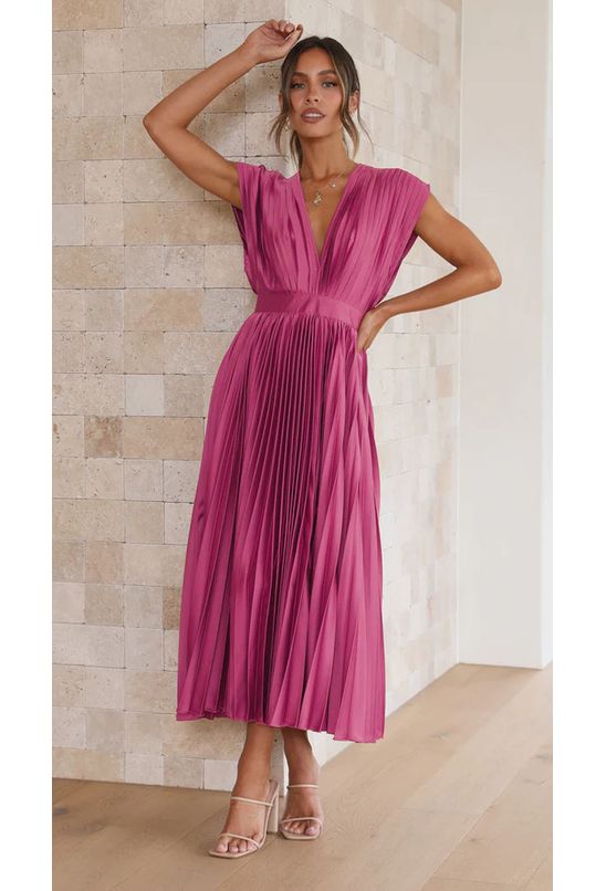 Vestido-midi-plissado-decote-em-v-rosa