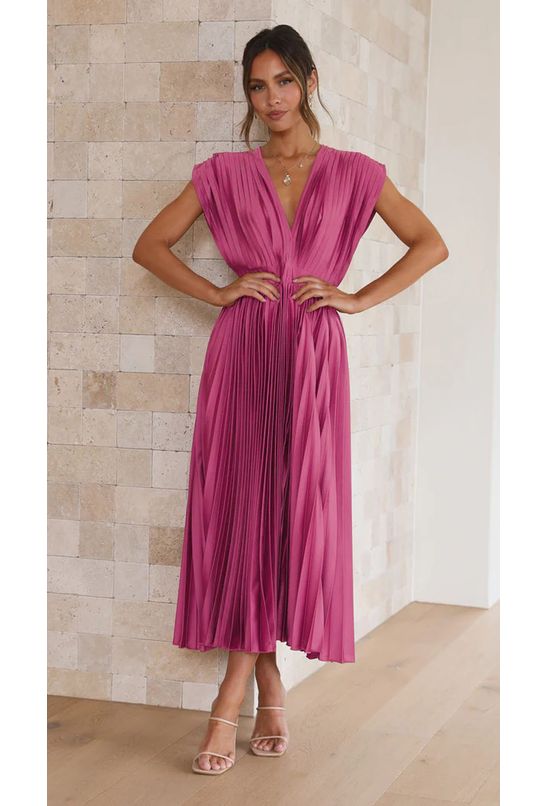 Vestido-midi-plissado-decote-em-v-rosa