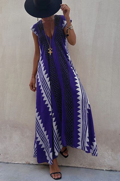 Vestido-longo-amplo-com-decote-em-v-azul Vestido-longo-amplo-com-decote-em-v-azul