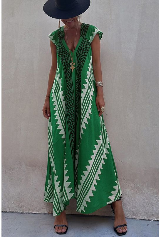 Vestido-longo-amplo-com-decote-em-v-verde