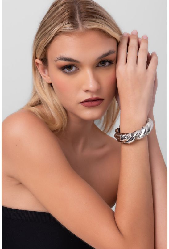 24001LAB01786--2- 24001LAB01786--2-