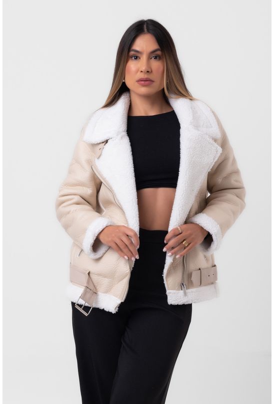 Casaco assimétrico acolchoado com cinto couro ecológico bege