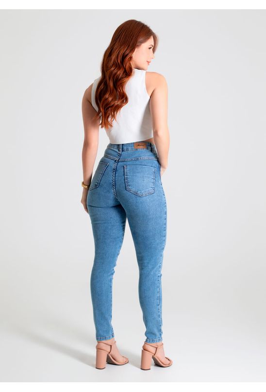 image-2dee43fca9ff45de8177473ce3829475