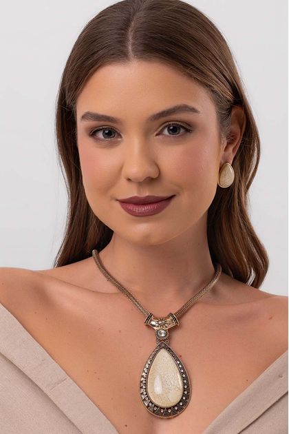 25001LAB03241--8- 25001LAB03241--8-