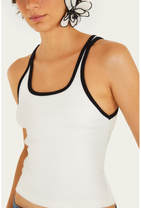 image-b40b8039eb7642b2a13a0b63156eea33