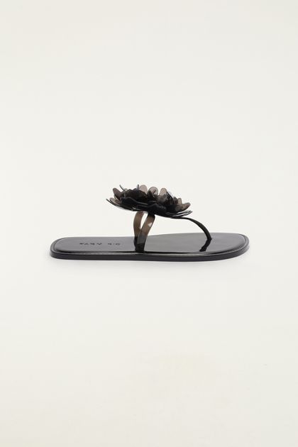 image-9eea05aa11ce4da7999b3ec5017bdf52