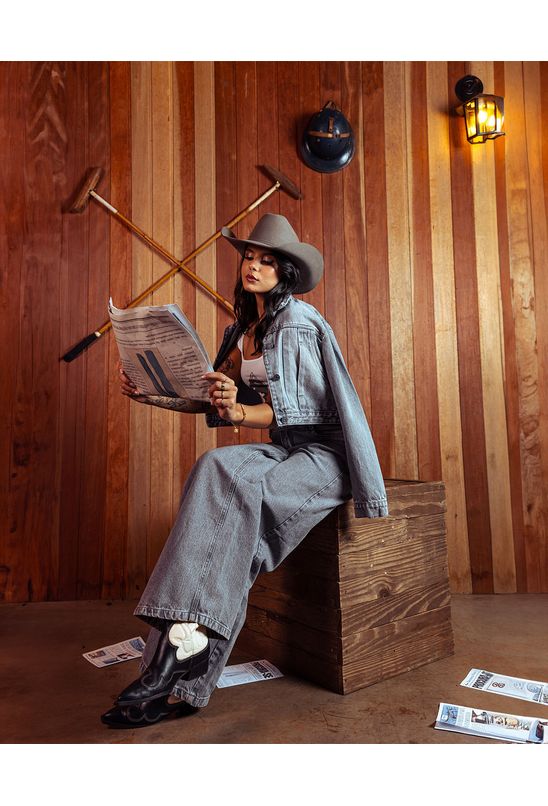 image-9394e2a6c9484af3ab2798a6e457355b