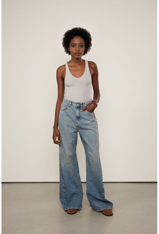 image-9bd987f4b9fd4d71b65bad3f54e8045c