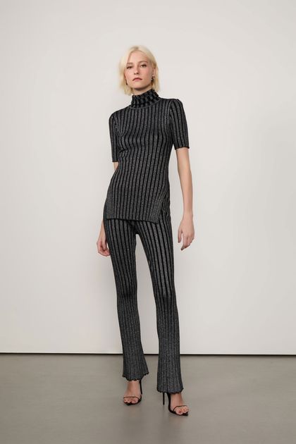 image-5de613eeb45e48498452f45b361108fc image-5de613eeb45e48498452f45b361108fc