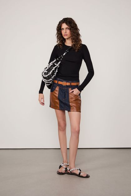 image-e15c362facb548709389a8f62a00512e image-e15c362facb548709389a8f62a00512e