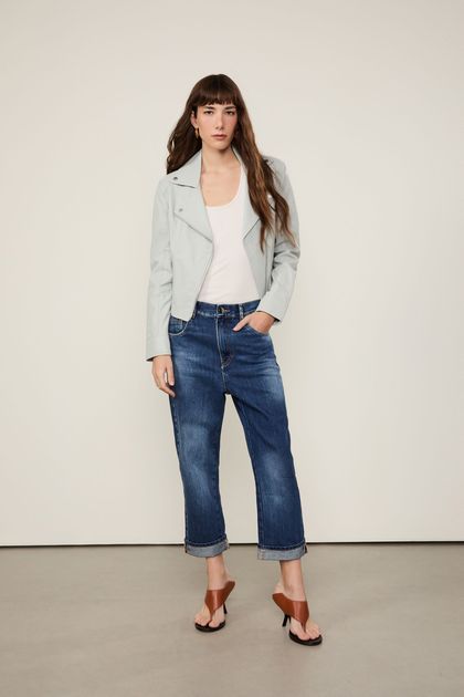 image-af17df71a822418d9e10d13dc77f292c image-af17df71a822418d9e10d13dc77f292c