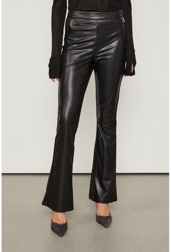 image-d30c9e4cc9df40dbba9314d2d3ebc117