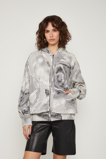 image-f6ad3d653a48417b86119fc567650e25 image-f6ad3d653a48417b86119fc567650e25