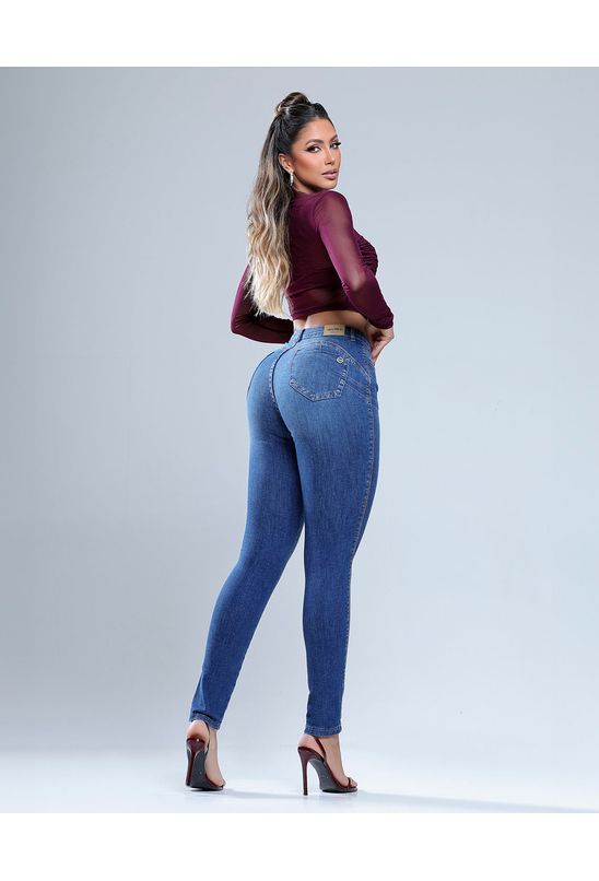 image-c9cd4052b09d48e6abe2c454f18c32bb