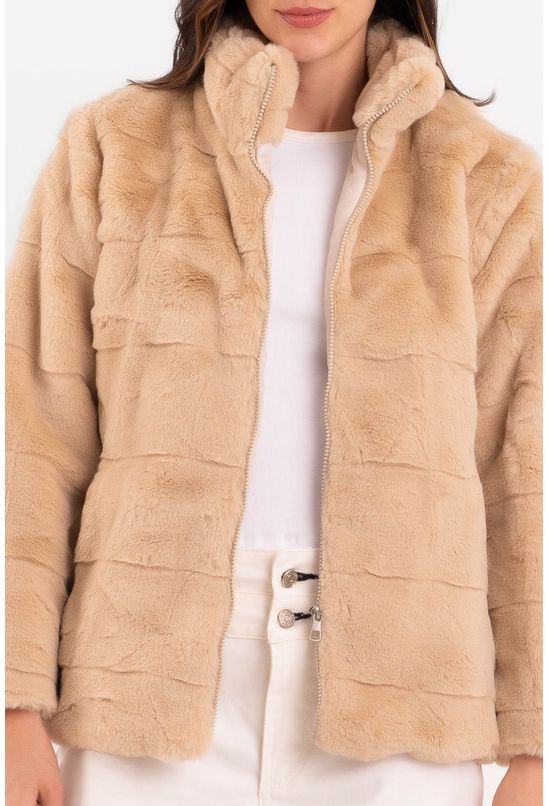 DRP250810000176DAYIAPRICOT--2- DRP250810000176DAYIAPRICOT--2-