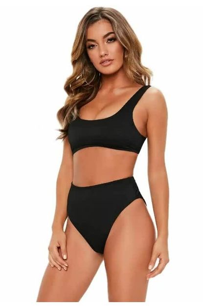 308386_001-8035c3dd181a8b347f17001518099385-640-0