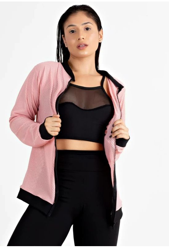 305073-1_001-de232bdfb6a587ca9a17001618125953-640-0