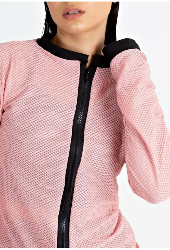 305073-3_001-e4b89db76ba0573a0a17001618129473-640-0