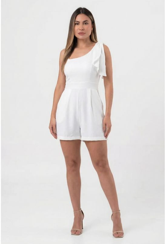 catalog-shot-1766497076198