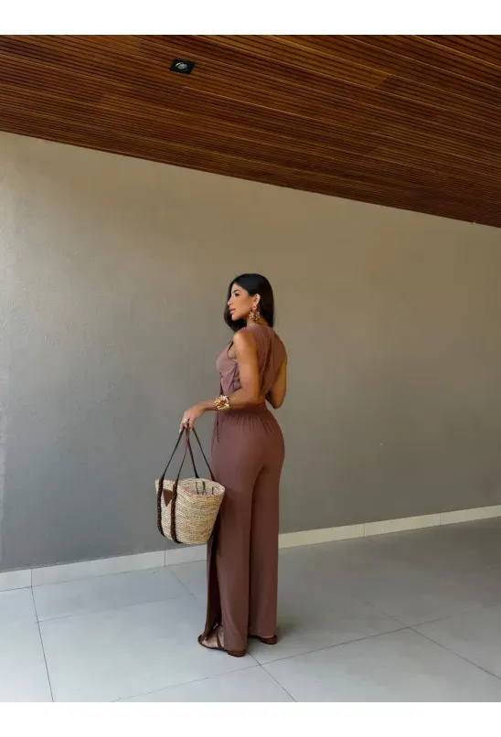 b7968061-3c1d-4810-869a-d311e4b9df68